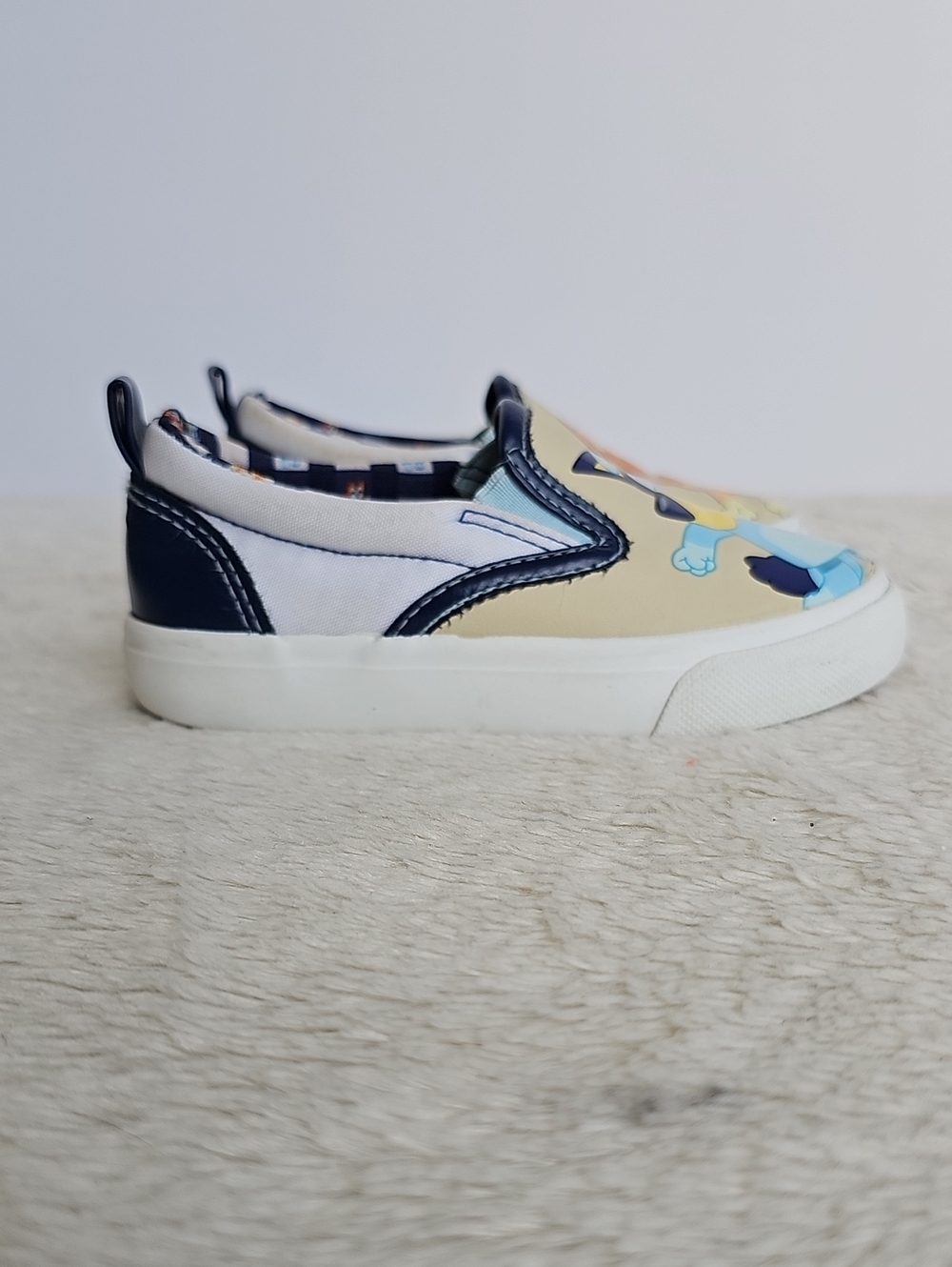 ​Ground Up Bluey & Bingo Kids Slip On Canvas Sneakers